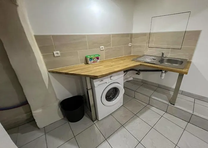 Vakantiehuis Maison De Caractere Renovee Avec Gout Pour 2 Personnes